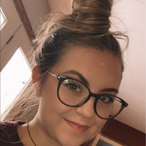 Meet your Posher, Sydney